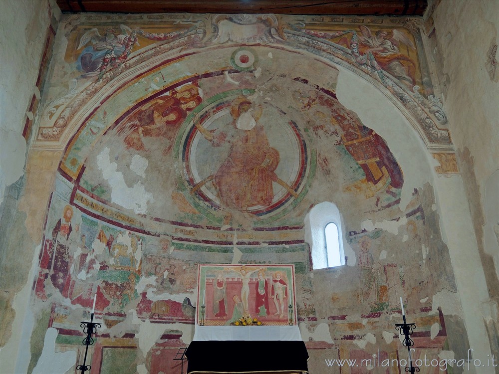 Oleggio (Novara, Italy) - Central apse of the Church of San Michele